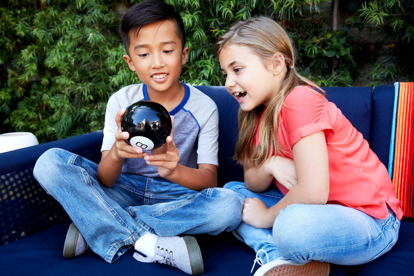 MAGIC 8 BALL