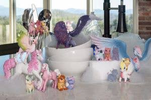 Schleich Collectible Hatching Alpacas