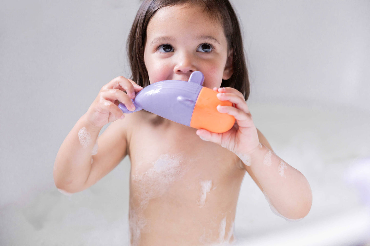 Quut Squeezi - Squish, squash bath time fun made easy!: Hippo