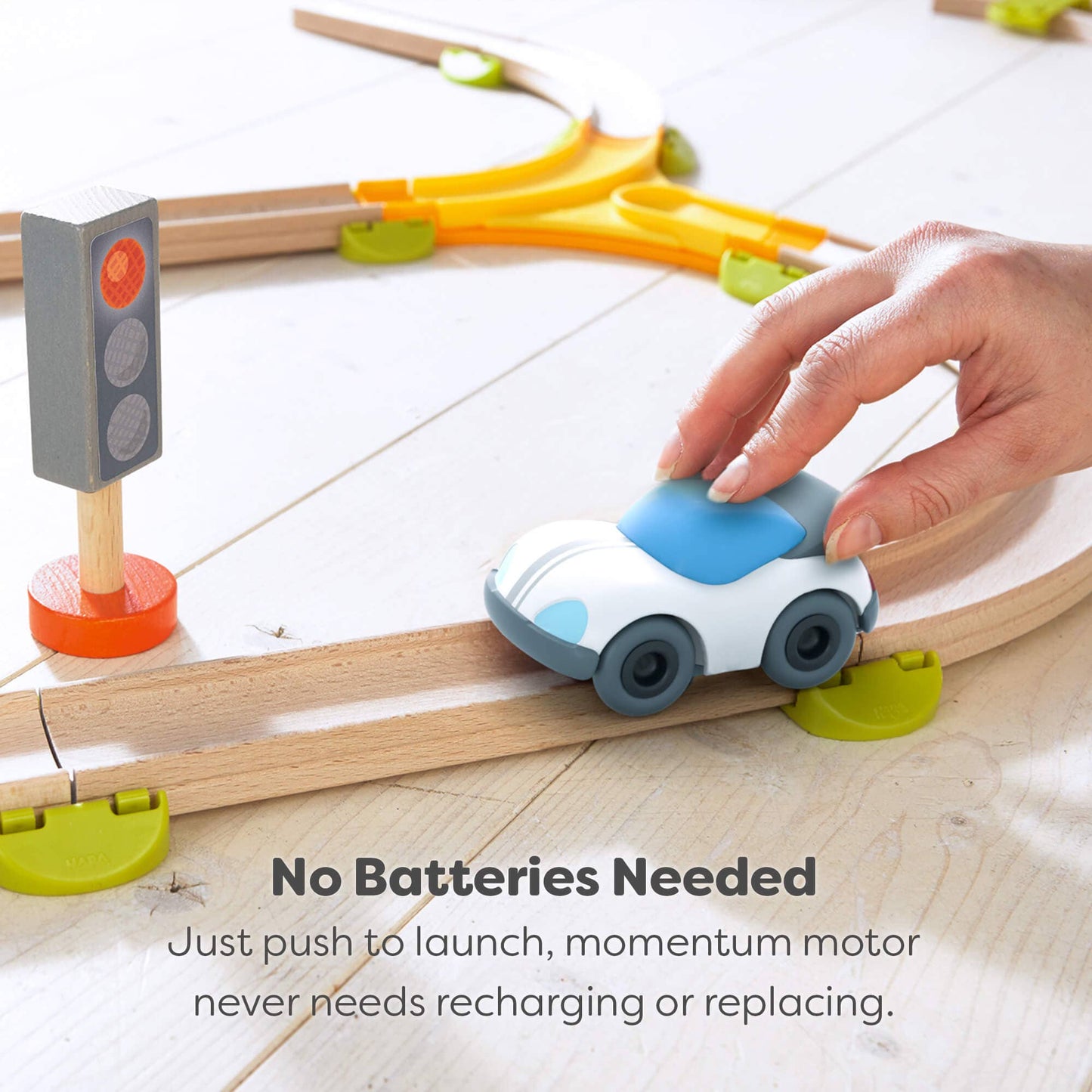 HABA Cars White Speedster with Momentum Motor