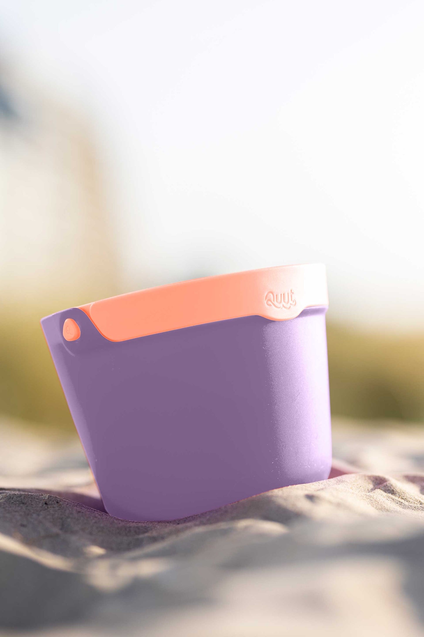 Bucki - Bucket & Sand Sifter. Garden Green