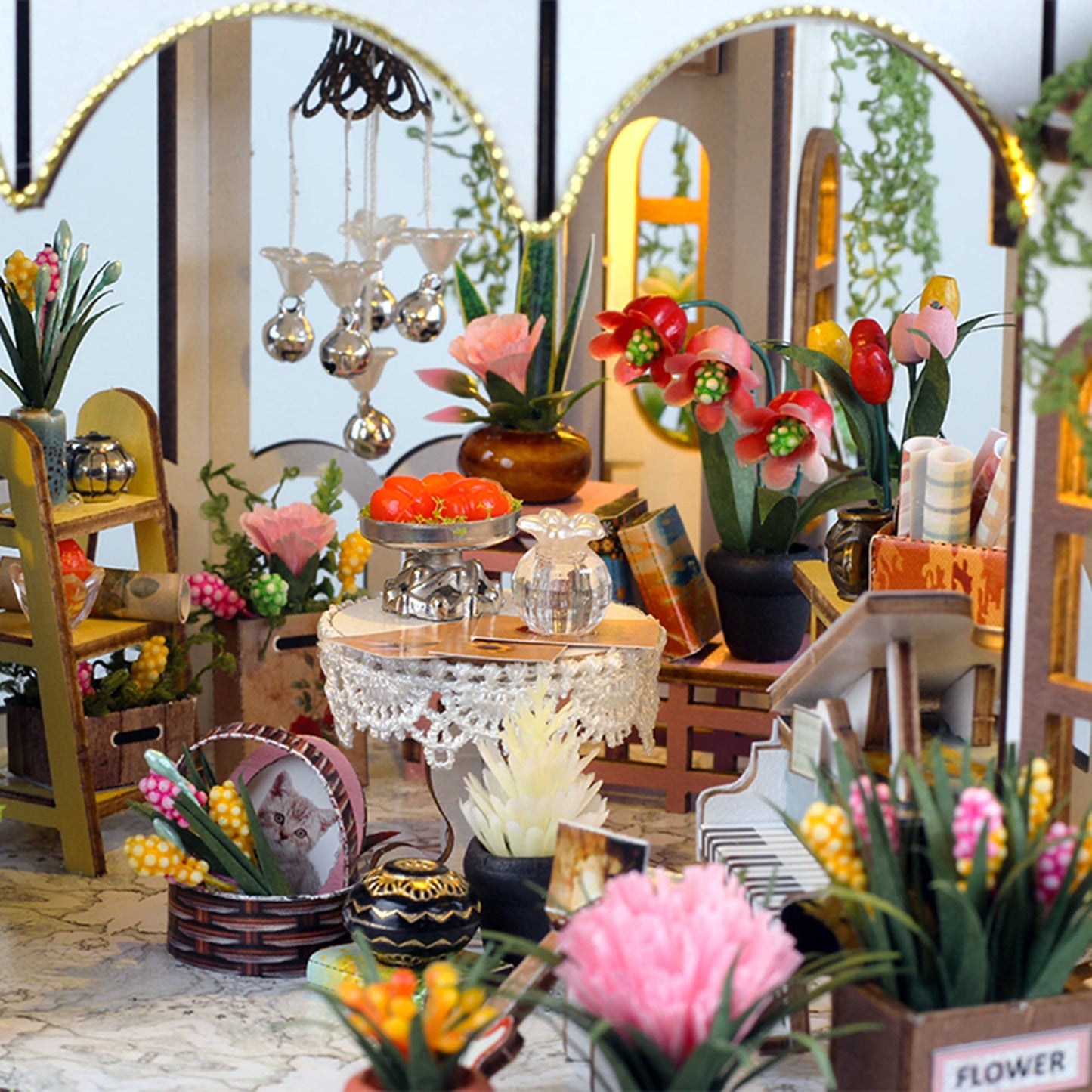 DIY Miniature House Kit: Greenhouse Oasis