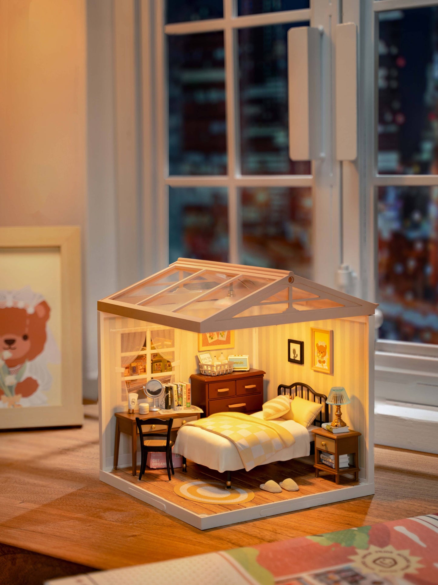 DIY Miniature House Kit: Sweet Dream Bedroom