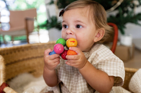 Magica Wooden Clutching Toy