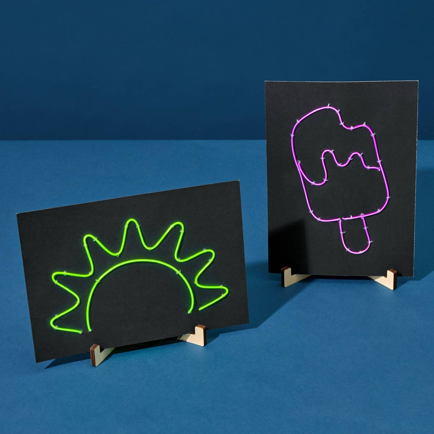 Light-Up Wire Art - DIY Neon Sign Craft Kit