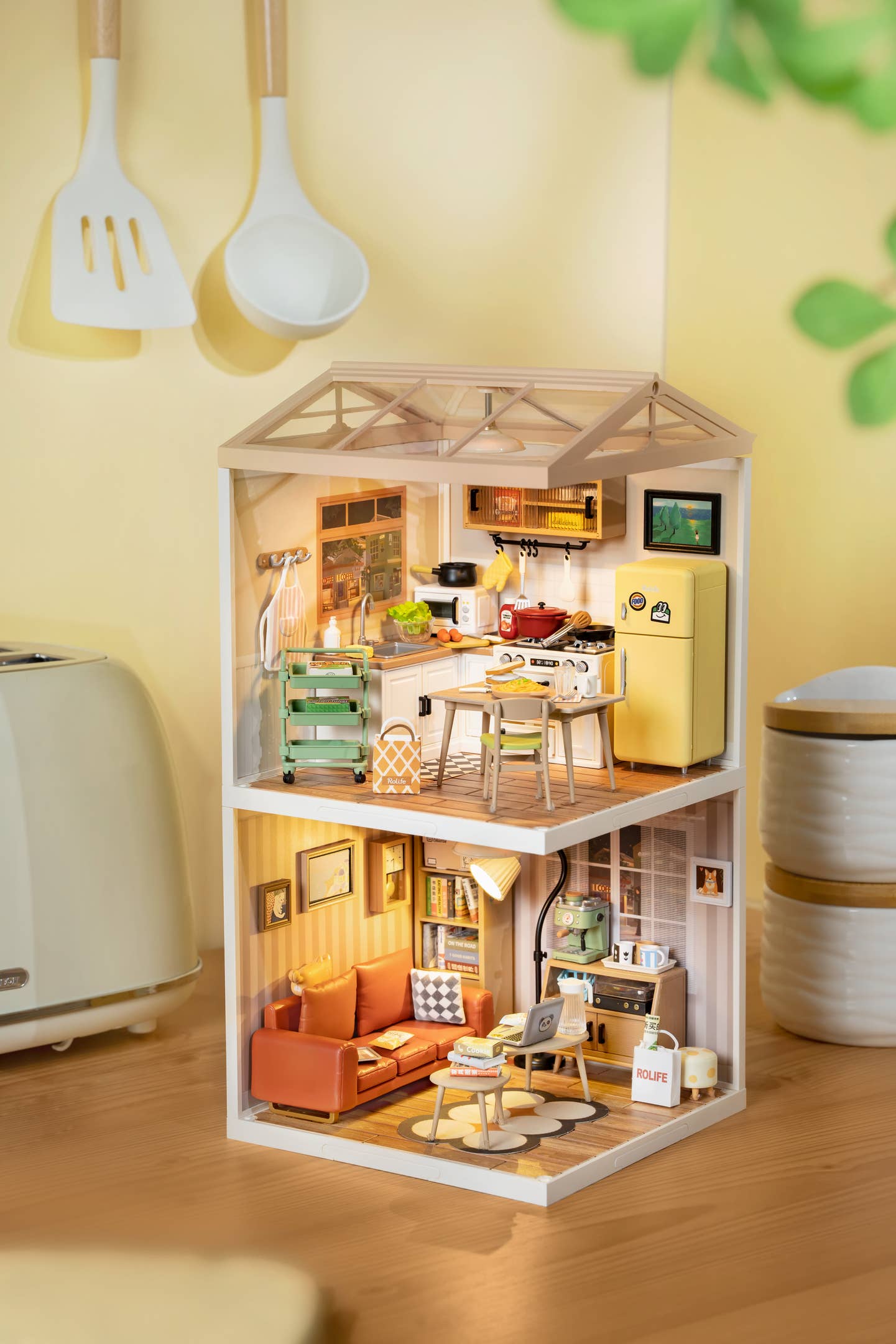 DIY Miniature House Kit: Sweet Dream Bedroom