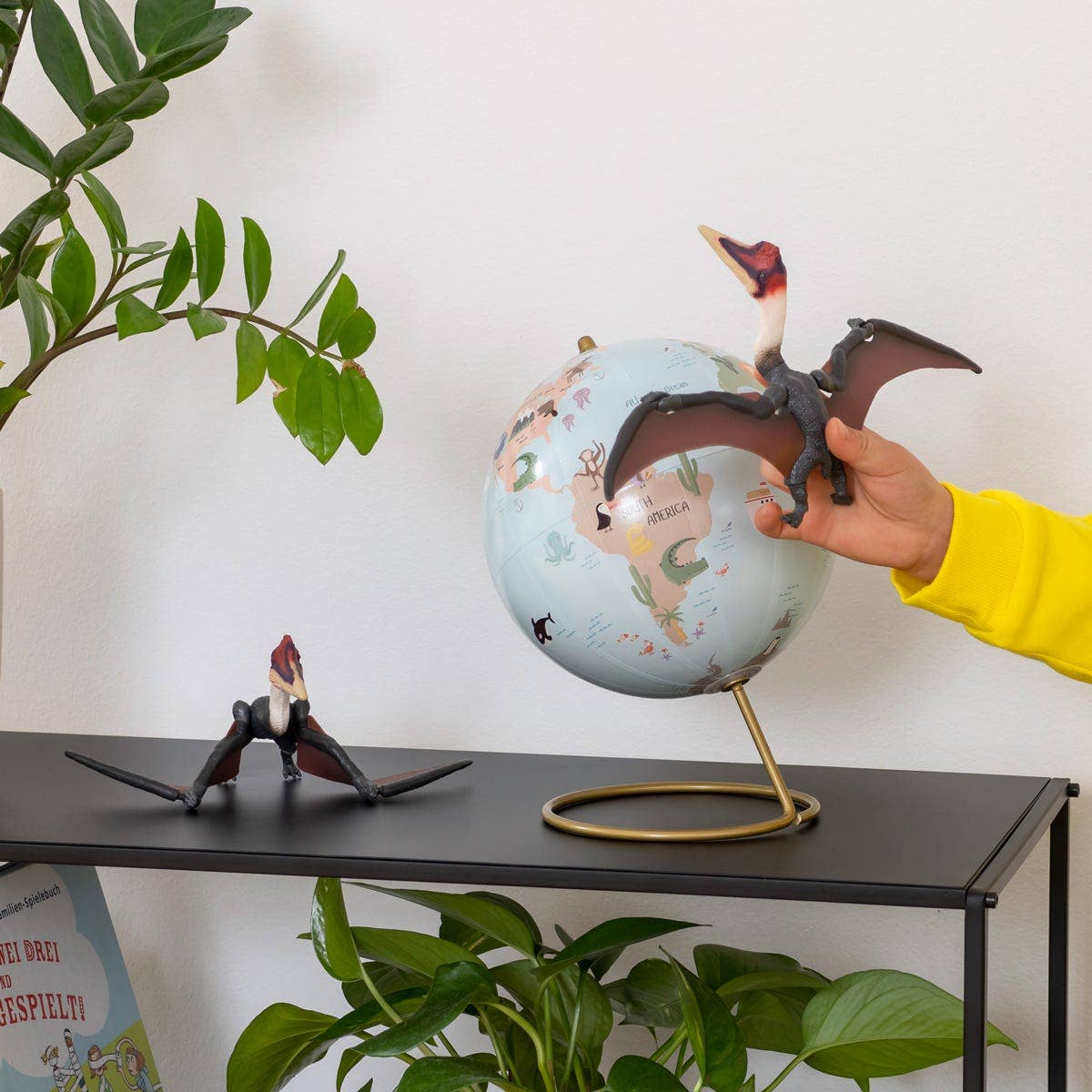 Quetzalcoatlus Dinosaur Toy With Bendable Wings