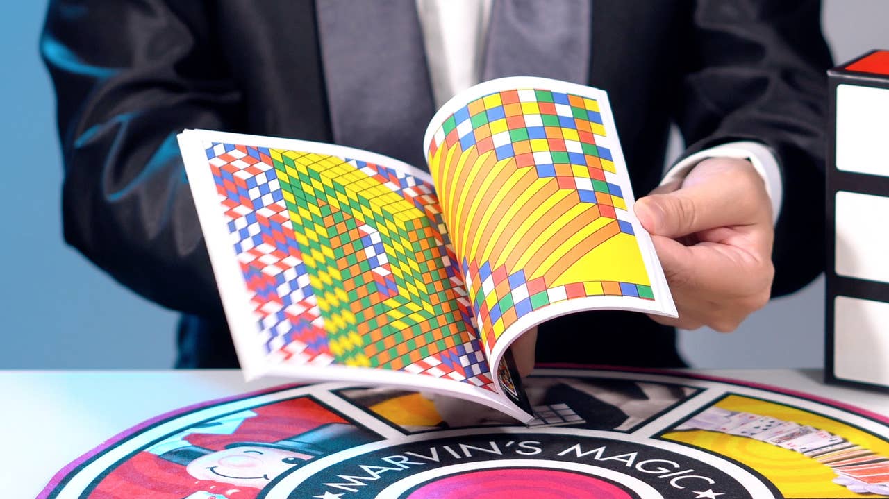 Rubik's Cube - Amazing Box & Magic Tricks Set