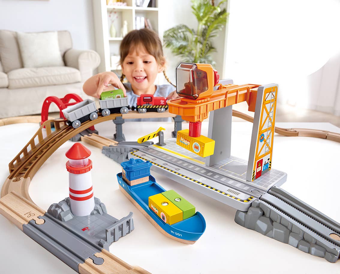 Sea & Rail Cargo Transportation Set