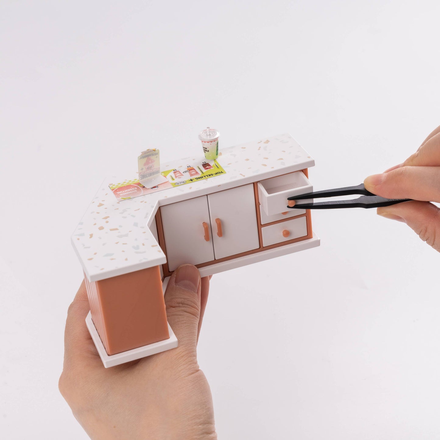 DIY Miniature House Kit: Double Joy Bubble Tea