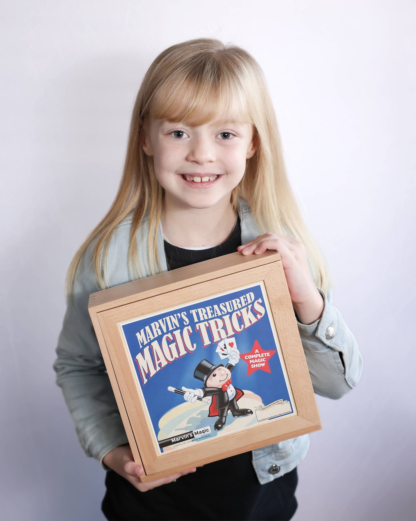 Marvin's Treasured Magic Tricks (Wooden Gift Set)