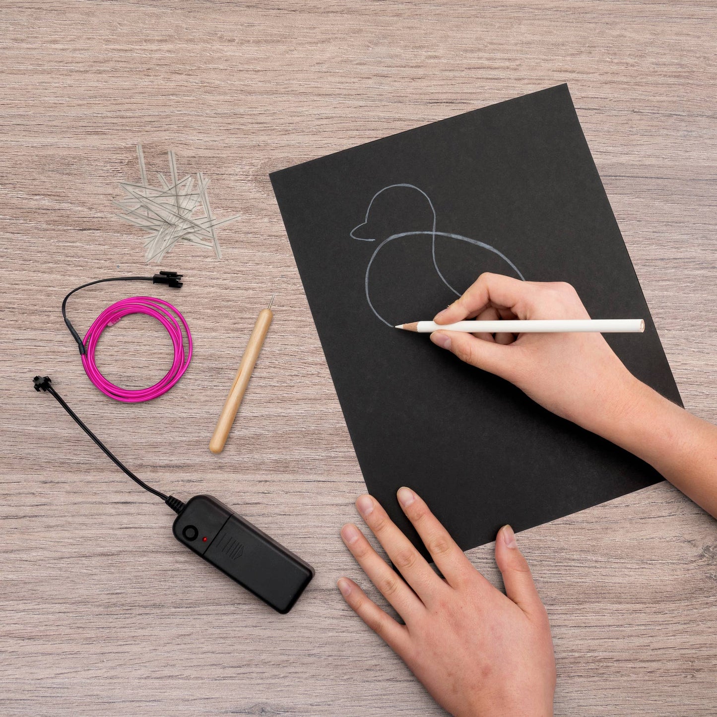 Light-Up Wire Art - DIY Neon Sign Craft Kit