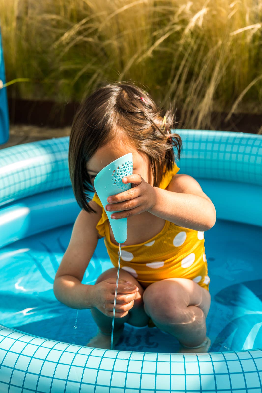 Quut Cuppi - Shovel, Sifter and Ball all in one!: Lagoon