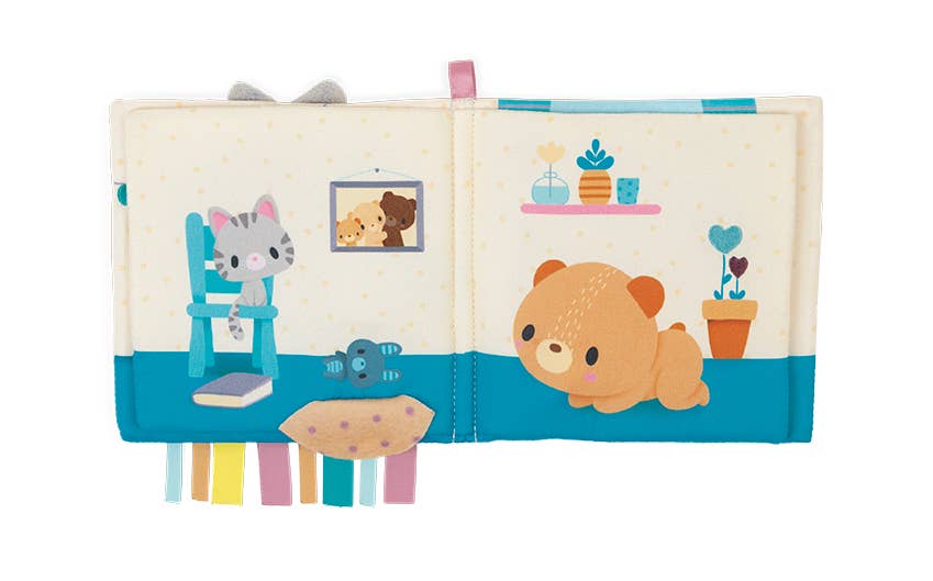 K971801 (Activity Book - Choo at Home)